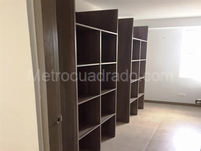 Apartamento en venta en Los Corales, Pereira · foto 4 de 10