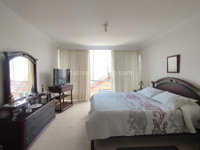 Apartamento en venta en Pinares, Pereira · foto 10 de 16