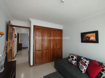 Apartamento en venta en Pinares, Pereira · foto 14 de 16