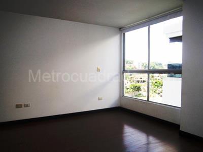 Apartamento en venta en Pinares, Pereira · foto 12 de 16