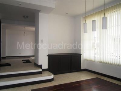 Casa de 3 alcobas en venta en Alamos, Pereira, 208 m² · foto 8 de 20