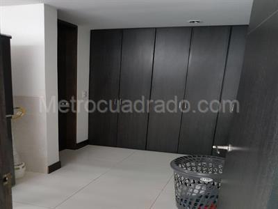 Casa en venta en La Villa, Pereira · foto 9 de 11