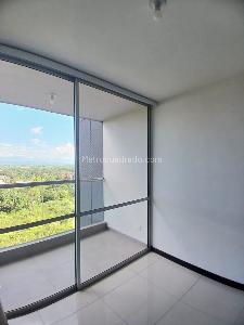 Apartamento en venta en Cerritos, Pereira · foto 3 de 9