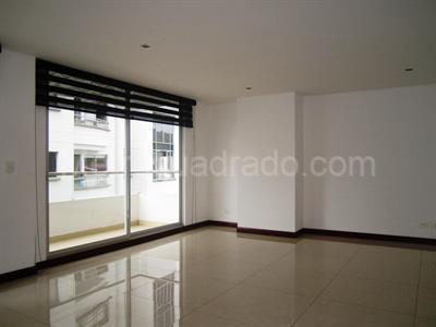 Apartamento en venta en Pinares, Pereira · foto 3 de 12