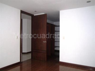 Apartamento en venta en Pinares, Pereira · foto 9 de 12
