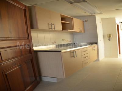 Apartamento de 3 alcobas en venta en Alamos, Pereira, 212 m² · foto 3 de 7