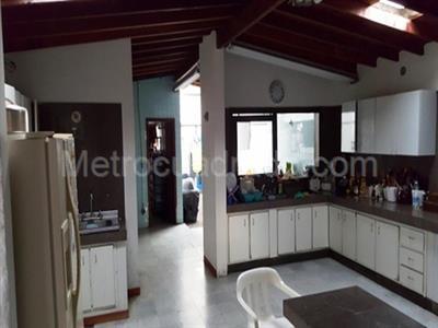 Apartamento en venta en Alamos, Pereira · foto 4 de 16