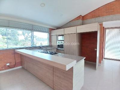 Casa en venta en Pueblito Cafetero, Pereira · foto 2 de 20