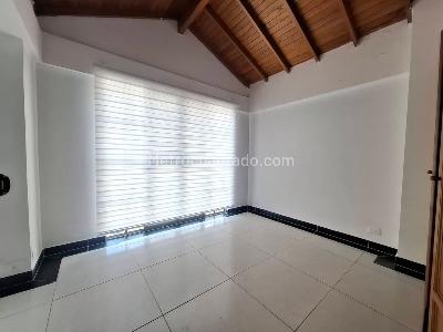 Casa en venta en Alamos, Pereira · foto 4 de 13