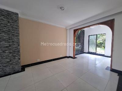 Casa en venta en Alamos, Pereira · foto 12 de 13