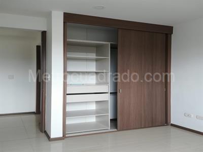 Apartamento en venta en Los Alamos, Pereira · foto 11 de 14