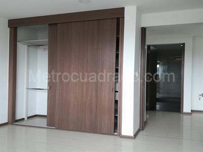 Apartamento en venta en Los Alamos, Pereira · foto 4 de 14