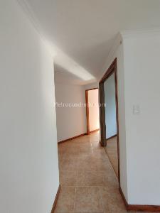 Apartamento en venta en Alamos, Pereira · foto 4 de 20