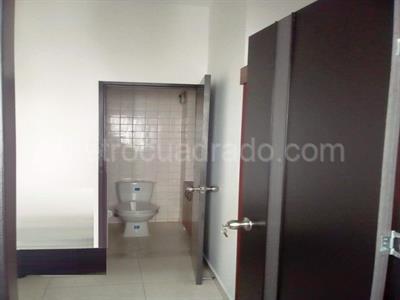 Apartamento en venta en Pinares, Pereira · foto 9 de 11