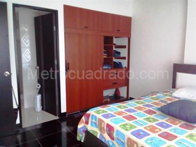 Apartamento en venta en Pinares, Pereira · foto 7 de 11