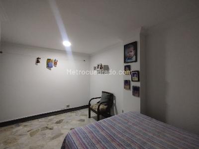 Apartamento en venta en Pinares, Pereira · foto 9 de 12