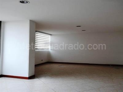 Apartamento en venta en Pinares, Pereira · foto 10 de 17