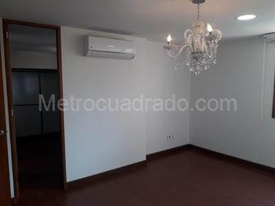 Casa en venta en Pinares, Pereira · foto 9 de 17
