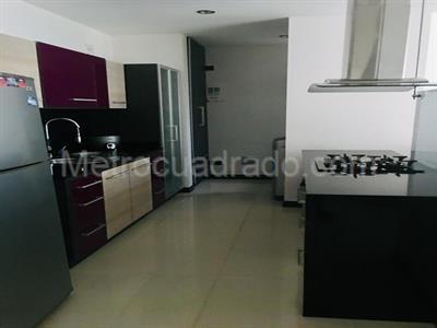 Apartamento en venta en Pinares, Pereira · foto 4 de 11