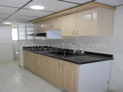 Apartamento de 3 alcobas en venta en Alamos Plaza, Pereira, 92 m² · foto 4 de 16
