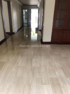 Casa en venta en Pinares, Pereira · foto 2 de 17