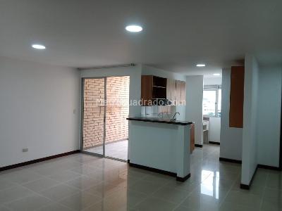 Apartaestudio en venta en Pinares, Pereira, 62 m² · foto 8 de 16