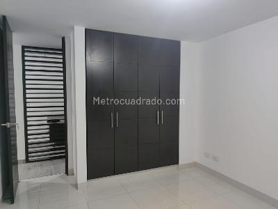 Apartaestudio en venta en Alamos, Pereira, 70 m² · foto 10 de 11