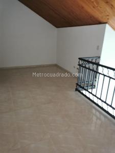 Apartamento en venta en Pinares, Pereira · foto 8 de 15