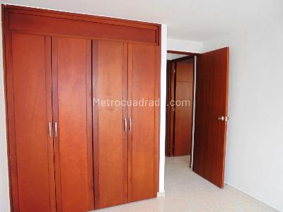 Apartamento en venta en Pinares, Pereira · foto 10 de 15