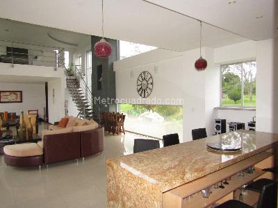 Casa en venta en Cerritos, Pereira · foto 3 de 20