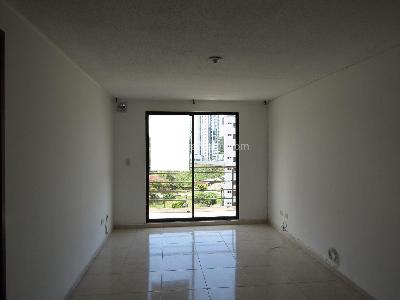 Apartamento en venta en Pinares, Pereira · foto 2 de 12