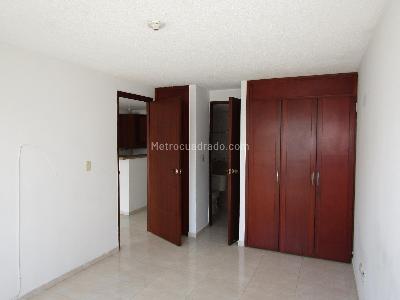 Apartamento en venta en Pinares, Pereira · foto 9 de 12