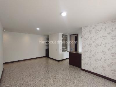 Apartamento en venta en Los Alpes, Pereira · foto 3 de 8