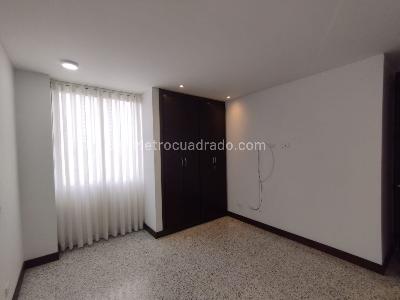Apartamento en venta en Los Alpes, Pereira · foto 7 de 8