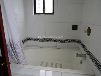 Apartamento de 3 alcobas en venta en Los Alpes, Pereira, 198 m² · foto 14 de 17