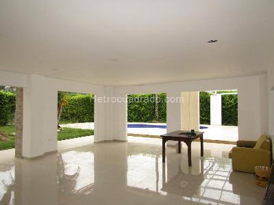 Casa en venta en Pueblito Cafetero, Pereira · foto 2 de 9