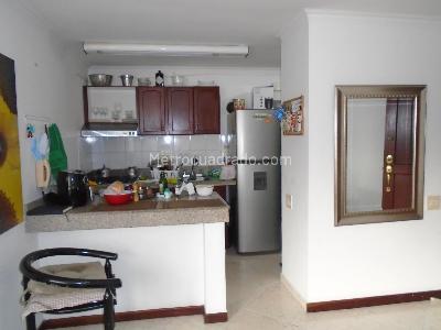 Apartaestudio en venta en Pinares, Pereira, 49 m² · foto 4 de 7