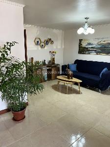 Casa en venta en Alamos, Pereira · foto 2 de 14