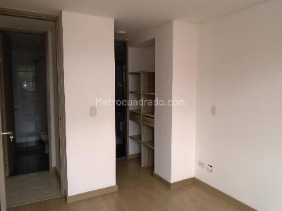 Apartamento en venta en Alamos, Pereira · foto 5 de 13