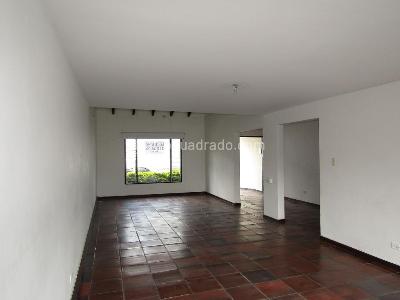 Casa en arriendo en Popular Modelo, Pereira · foto 2 de 20