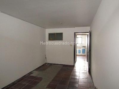 Casa en arriendo en Popular Modelo, Pereira · foto 8 de 20