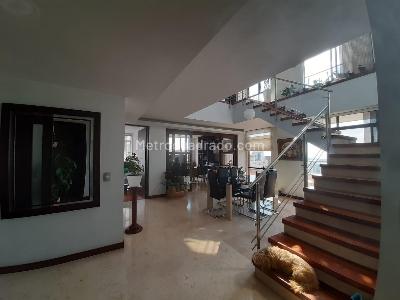 Apartamento en venta en Pinares, Pereira · foto 2 de 20