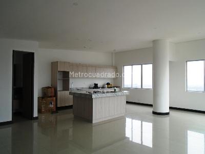 Apartamento en venta en Alamos, Pereira · foto 7 de 20