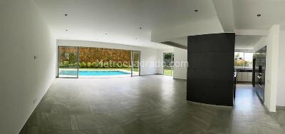 Casa de 3 alcobas en venta en Pueblito Cafetero, Pereira, 300 m² · foto 5 de 16