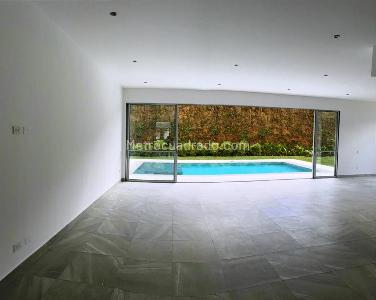 Casa de 3 alcobas en venta en Pueblito Cafetero, Pereira, 300 m² · foto 3 de 16