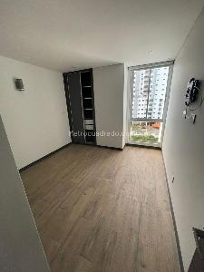 Apartamento en venta en Pinares, Pereira · foto 11 de 17