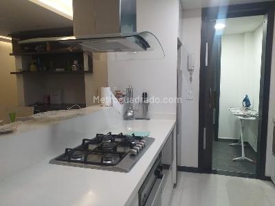 Apartamento en venta en Pinares, Pereira · foto 5 de 10