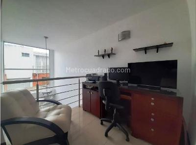 Casa en venta en Unicentro, Pereira · foto 2 de 11