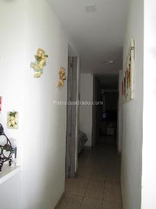 Apartamento de 3 alcobas en venta en Belmonte, Pereira, 132 m² · foto 9 de 16