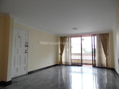Apartamento en venta en Pinares, Pereira · foto 5 de 11